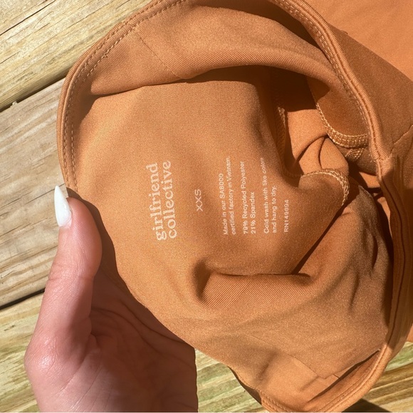 Girlfriend Collective Legging in Burnt Orange - Picture 2 of 4